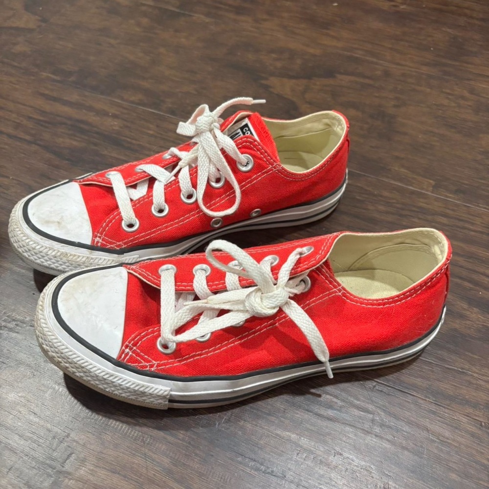 Converse Women’s Red Sneakers
